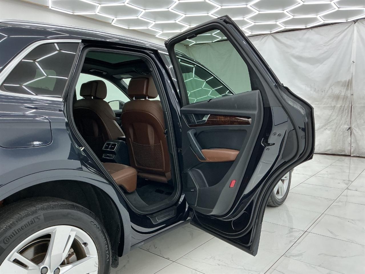 Audi Q5 2.0 TFSI Tech Premium Plus 2018