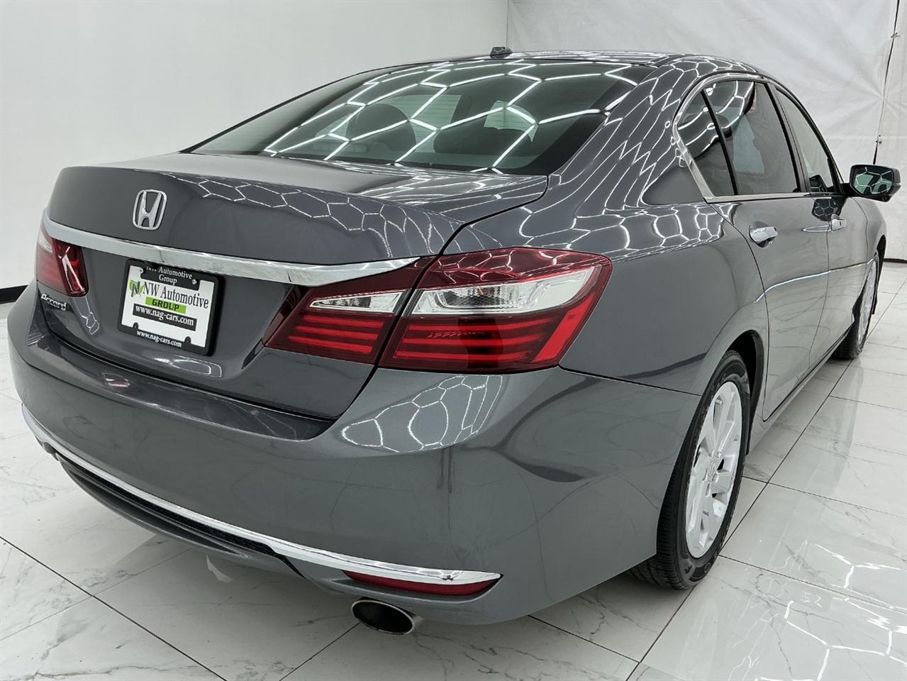 Honda Accord 4dr I4 CVT EX-L 2016