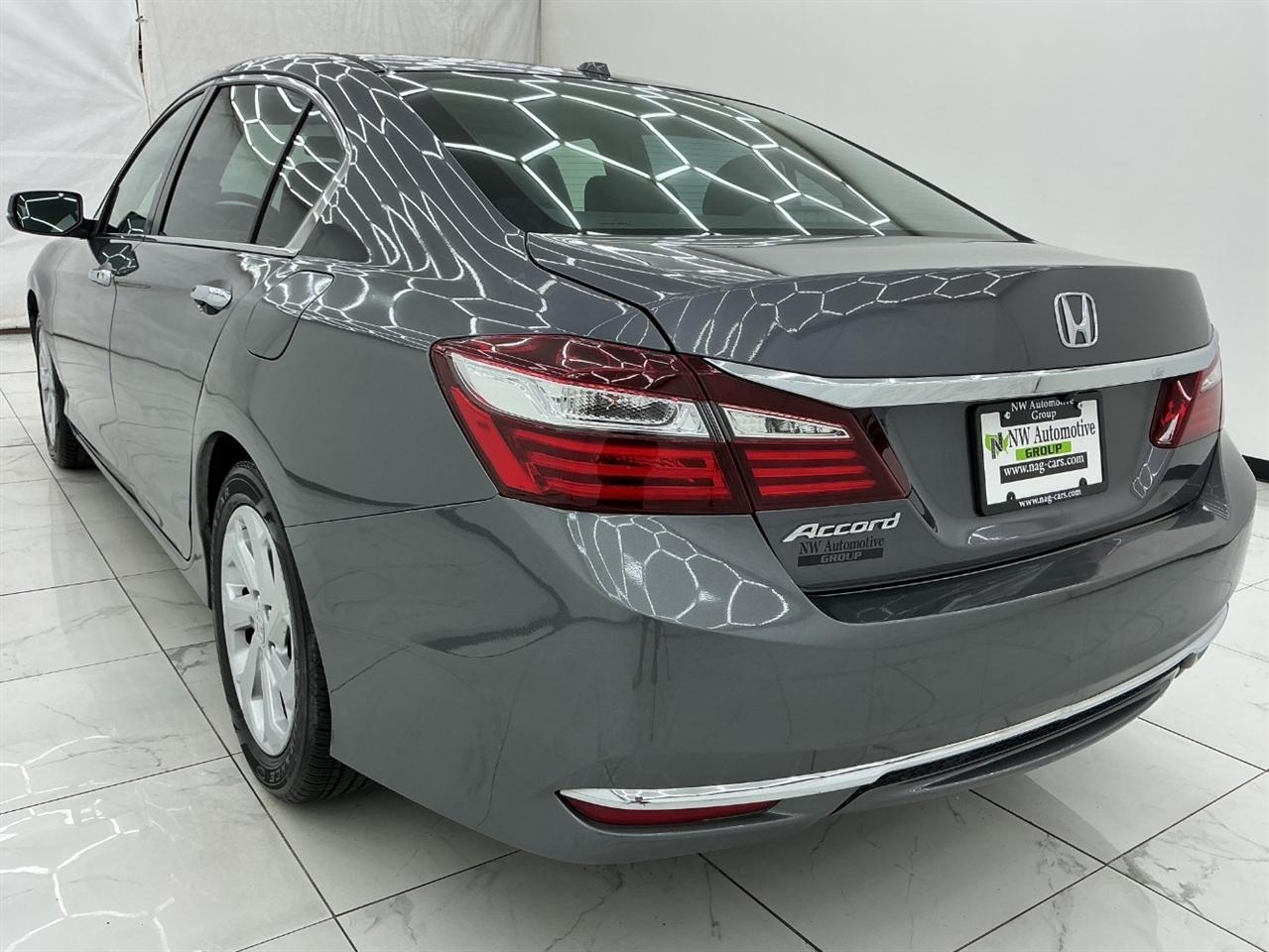 Honda Accord 4dr I4 CVT EX-L 2016