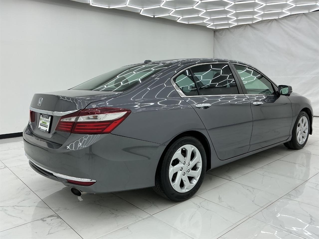 Honda Accord 4dr I4 CVT EX-L 2016