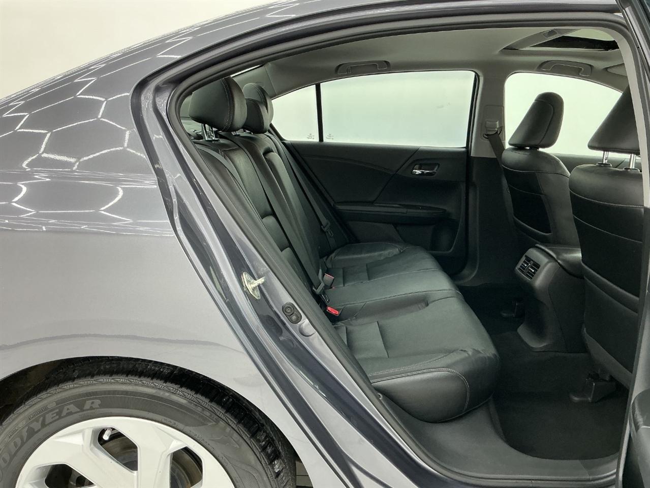 Honda Accord 4dr I4 CVT EX-L 2016