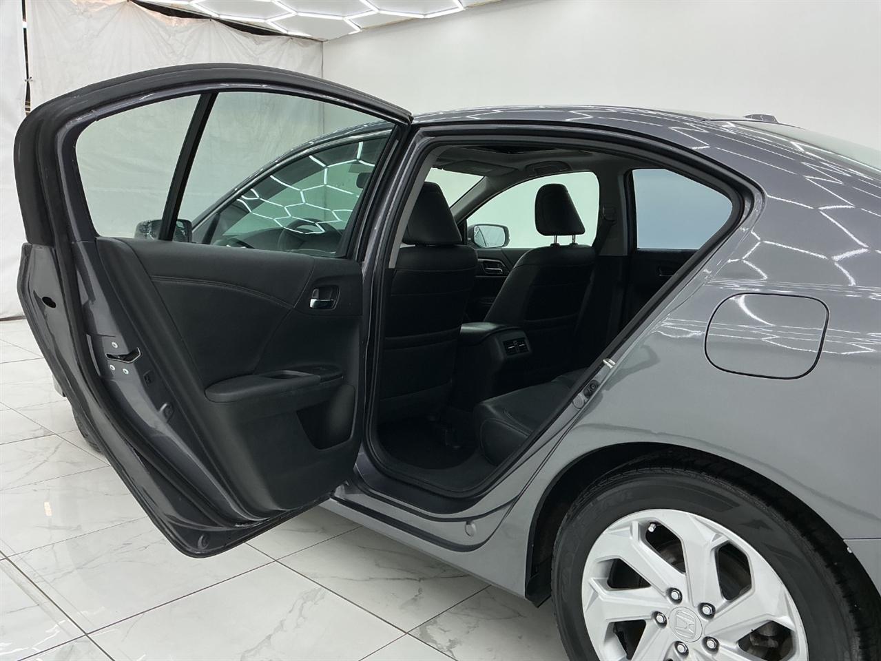 Honda Accord 4dr I4 CVT EX-L 2016