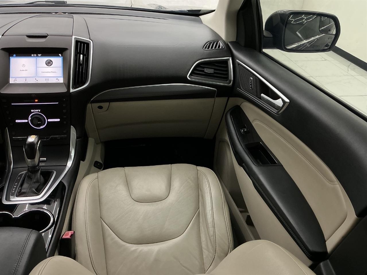 Ford Edge 4dr Titanium FWD 2016