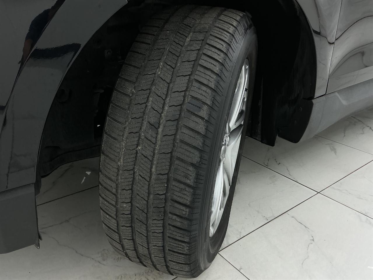 Ford Edge 4dr Titanium FWD 2016
