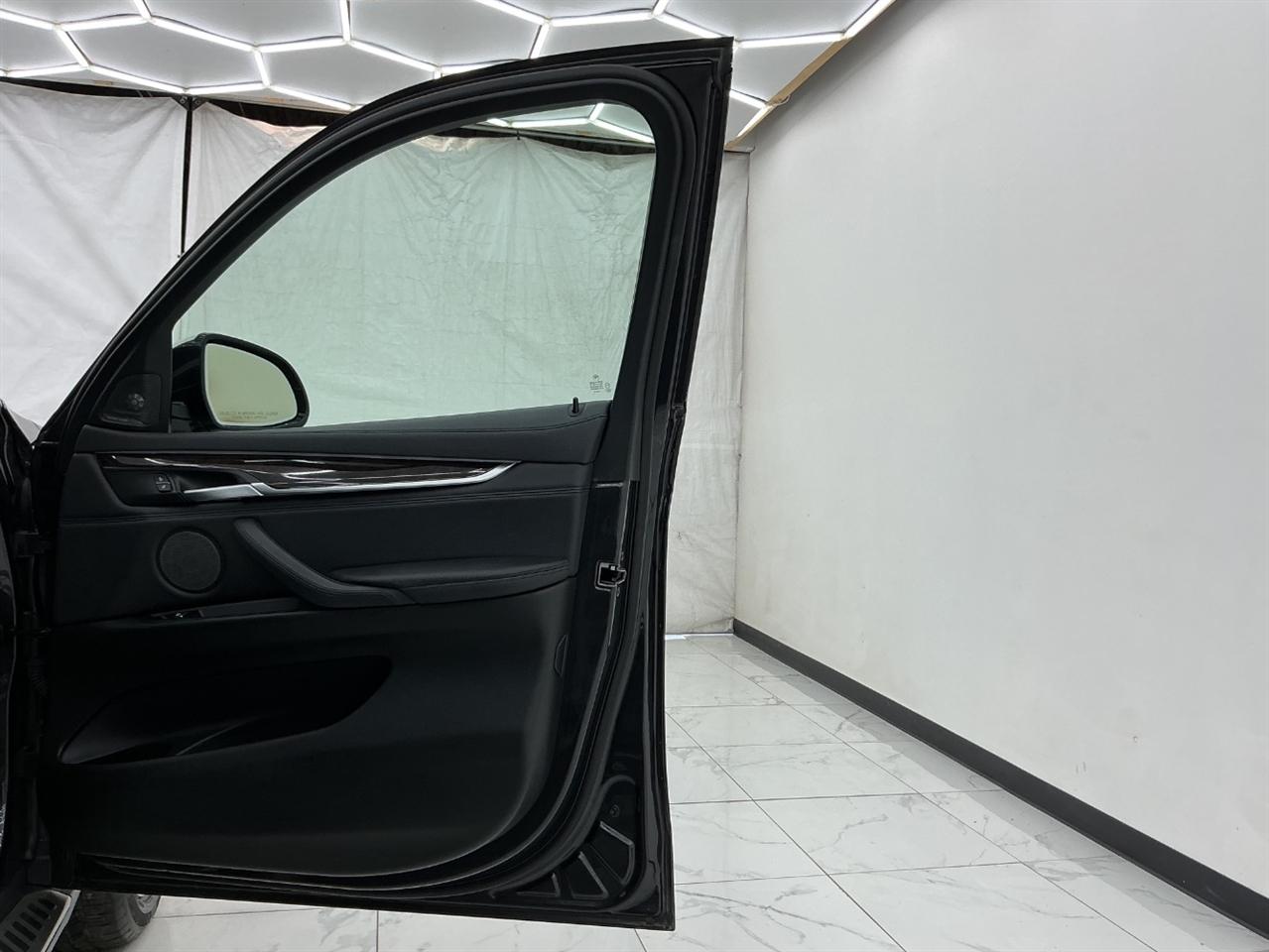 BMW X6 AWD 4dr xDrive35i 2015