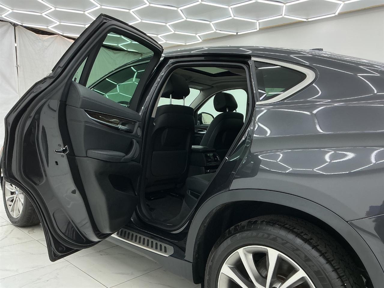 BMW X6 AWD 4dr xDrive35i 2015