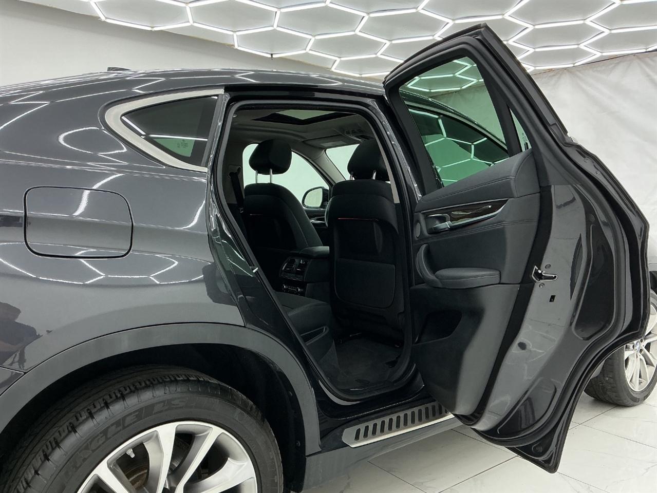 BMW X6 AWD 4dr xDrive35i 2015