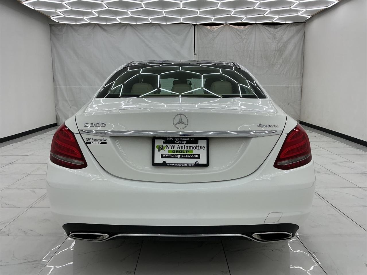 Mercedes-Benz C-Class 4dr Sdn C 300 4MATIC 2015