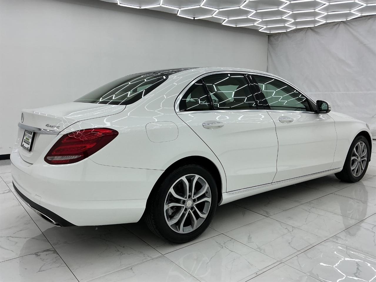 Mercedes-Benz C-Class 4dr Sdn C 300 4MATIC 2015