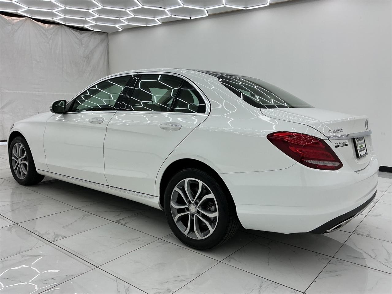 Mercedes-Benz C-Class 4dr Sdn C 300 4MATIC 2015