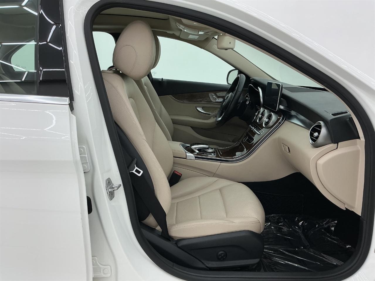 Mercedes-Benz C-Class 4dr Sdn C 300 4MATIC 2015