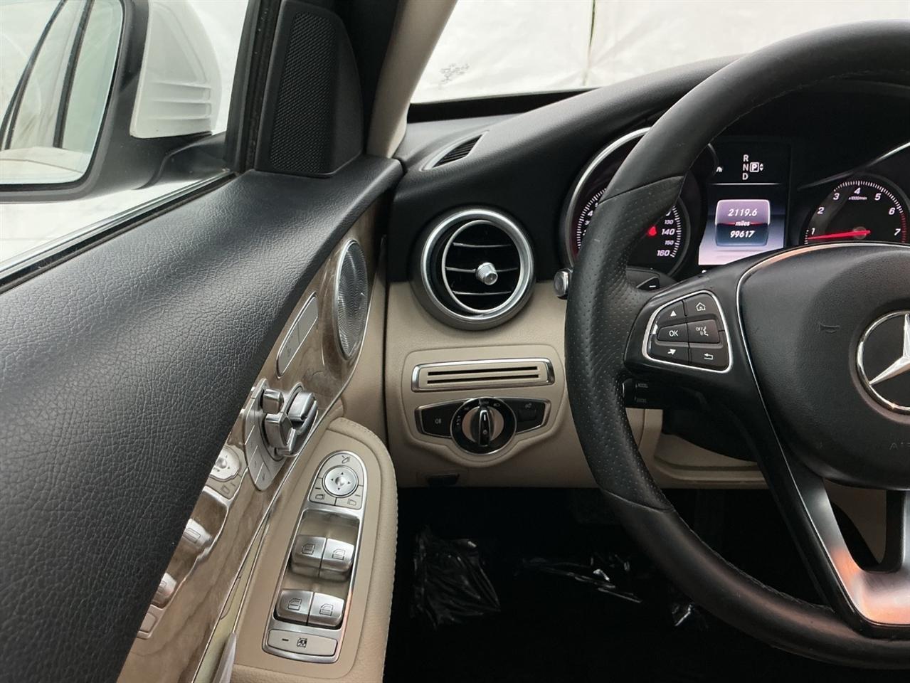 Mercedes-Benz C-Class 4dr Sdn C 300 4MATIC 2015