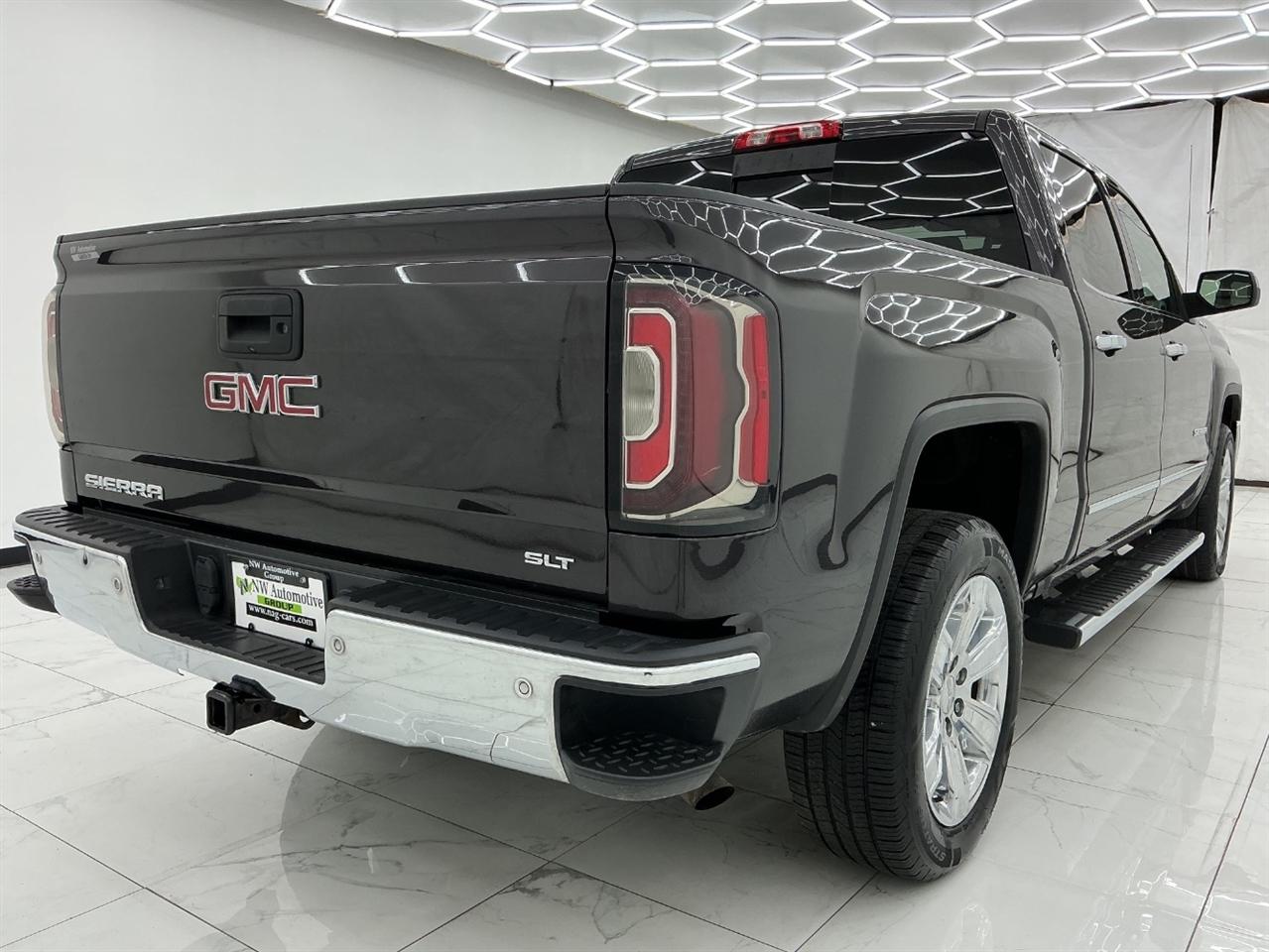 GMC Sierra 1500 4WD Crew Cab 143.5" SLT 2016
