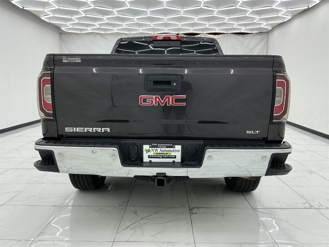 GMC Sierra 1500 4WD Crew Cab 143.5" SLT 2016