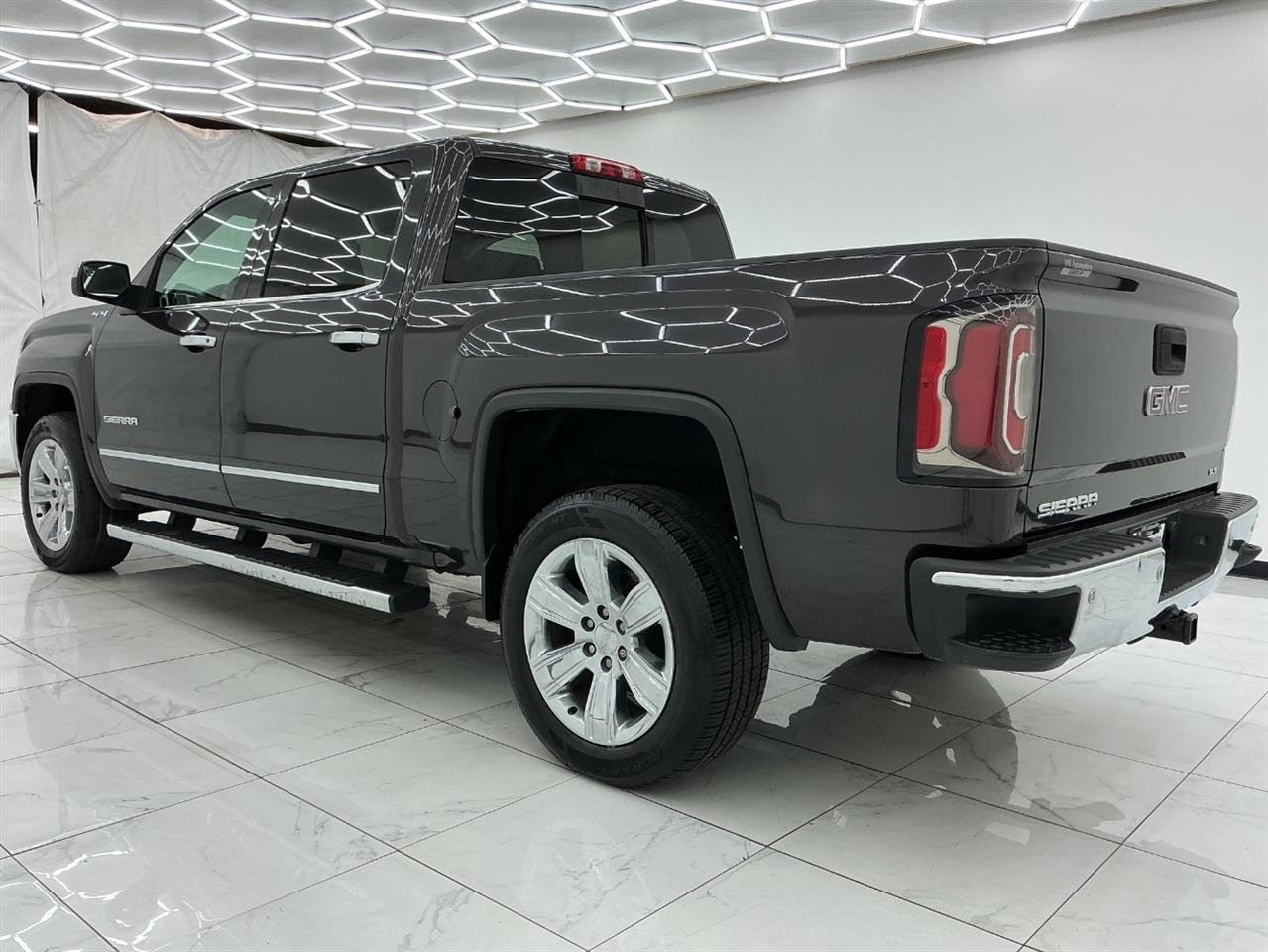 GMC Sierra 1500 4WD Crew Cab 143.5" SLT 2016