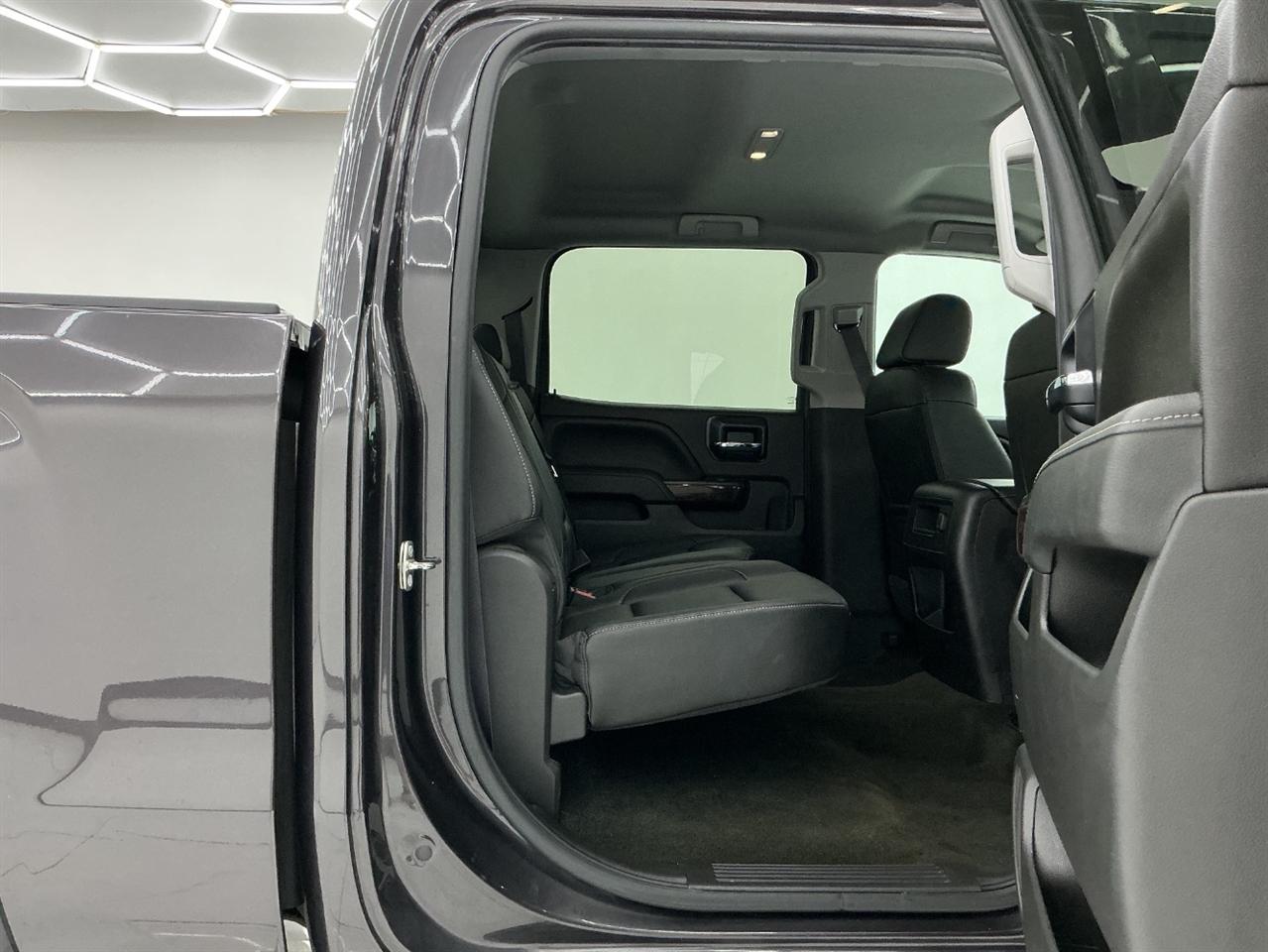 GMC Sierra 1500 4WD Crew Cab 143.5" SLT 2016