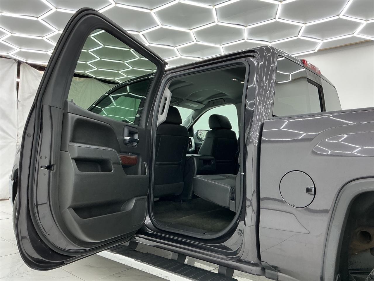 GMC Sierra 1500 4WD Crew Cab 143.5" SLT 2016