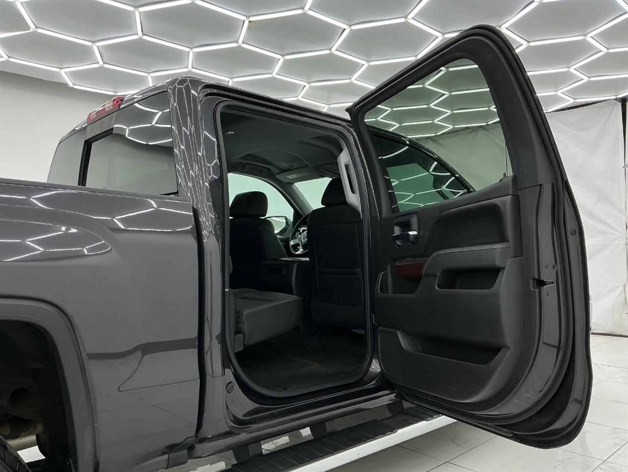 GMC Sierra 1500 4WD Crew Cab 143.5" SLT 2016