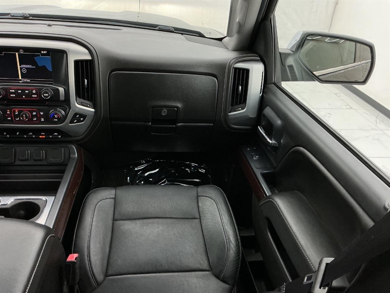 GMC Sierra 1500 4WD Crew Cab 143.5" SLT 2016
