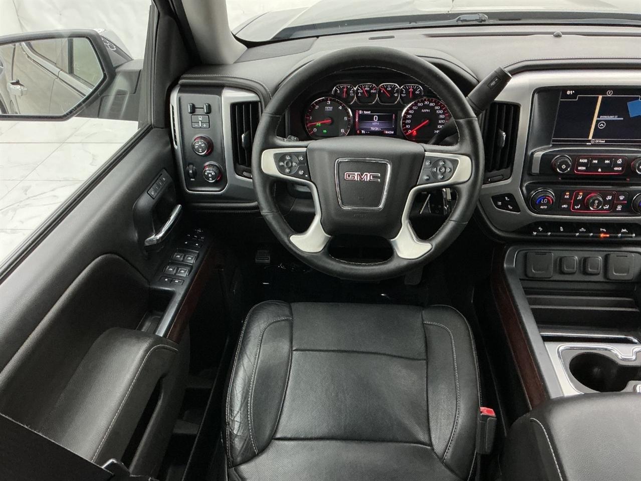 GMC Sierra 1500 4WD Crew Cab 143.5" SLT 2016