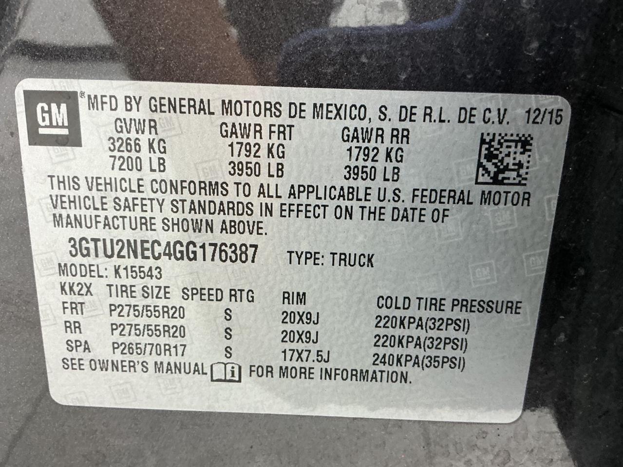 GMC Sierra 1500 4WD Crew Cab 143.5" SLT 2016