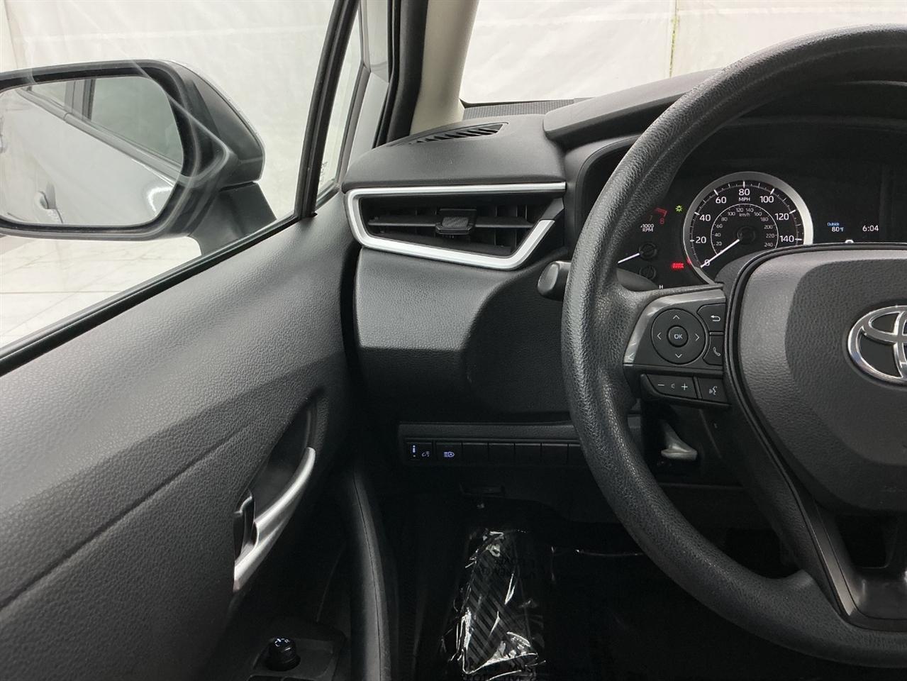 Toyota Corolla LE CVT (Natl) 2021