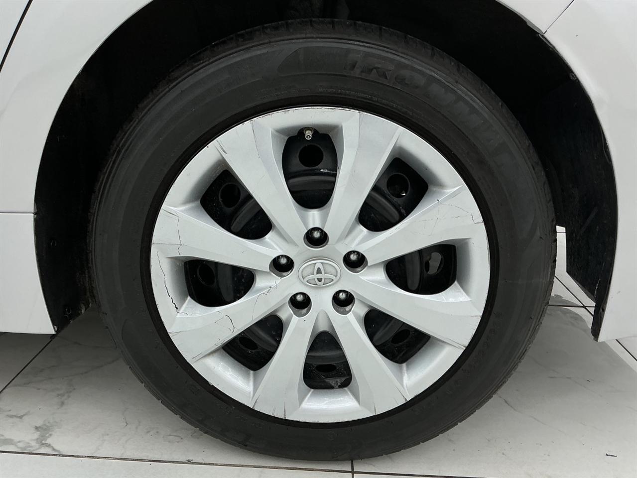 Toyota Corolla LE CVT (Natl) 2021