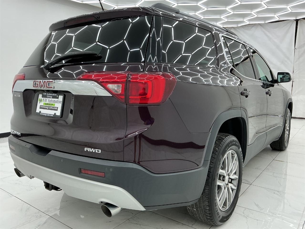 GMC Acadia AWD 4dr SLE w/SLE-2 2018