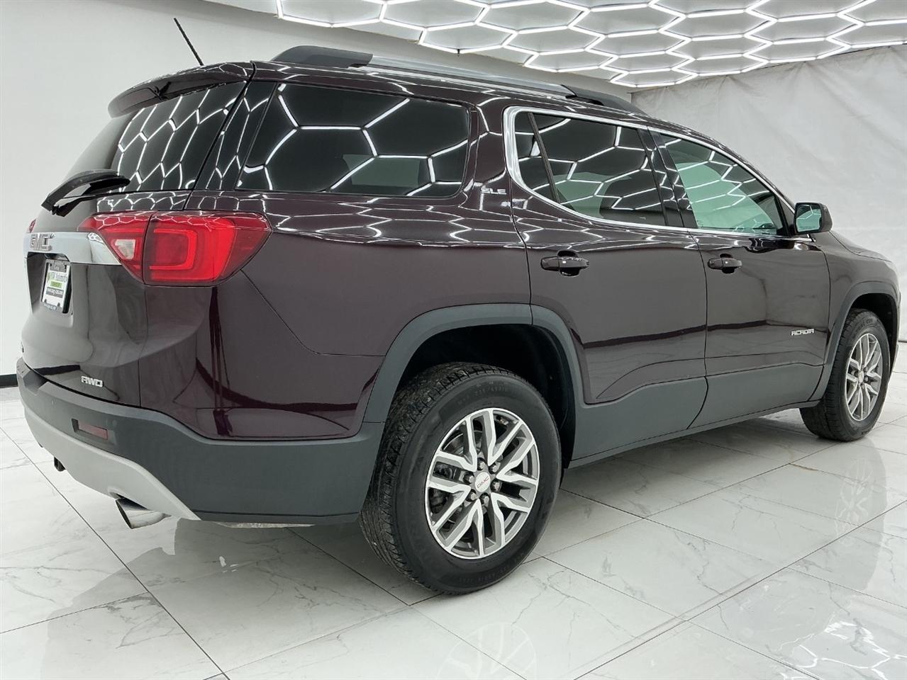 GMC Acadia AWD 4dr SLE w/SLE-2 2018