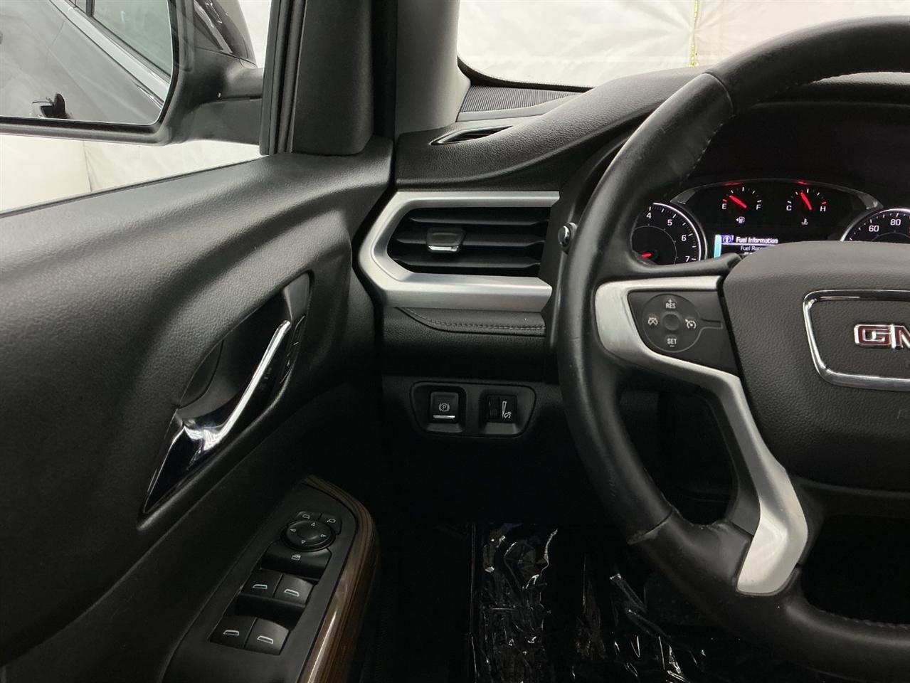 GMC Acadia AWD 4dr SLE w/SLE-2 2018