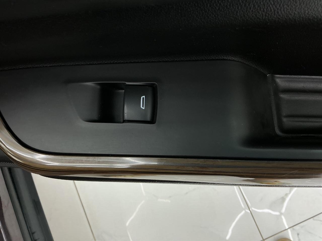 GMC Acadia AWD 4dr SLE w/SLE-2 2018