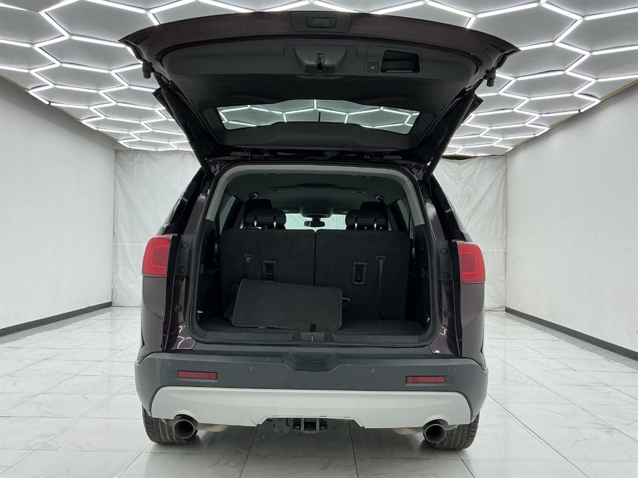 GMC Acadia AWD 4dr SLE w/SLE-2 2018