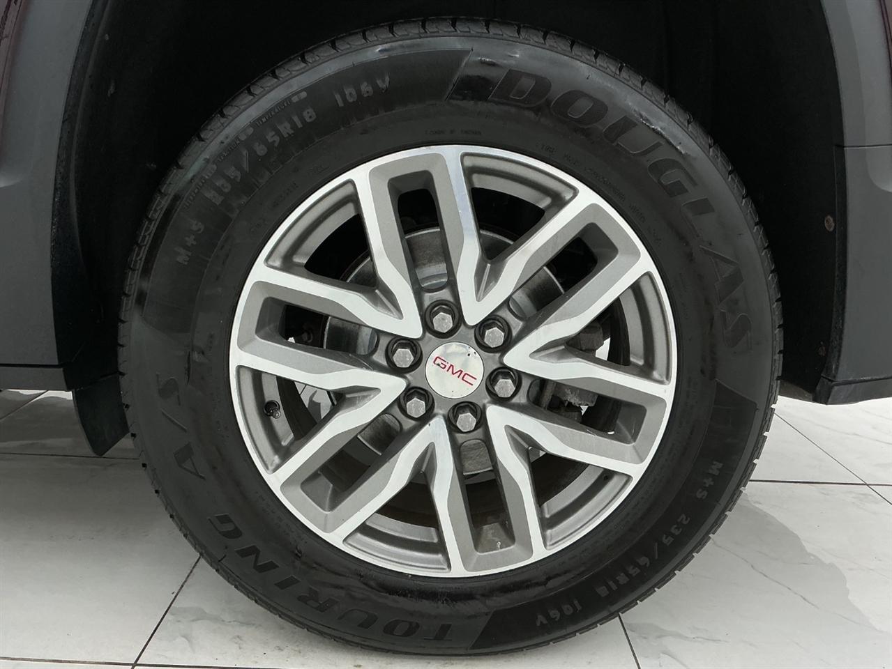 GMC Acadia AWD 4dr SLE w/SLE-2 2018