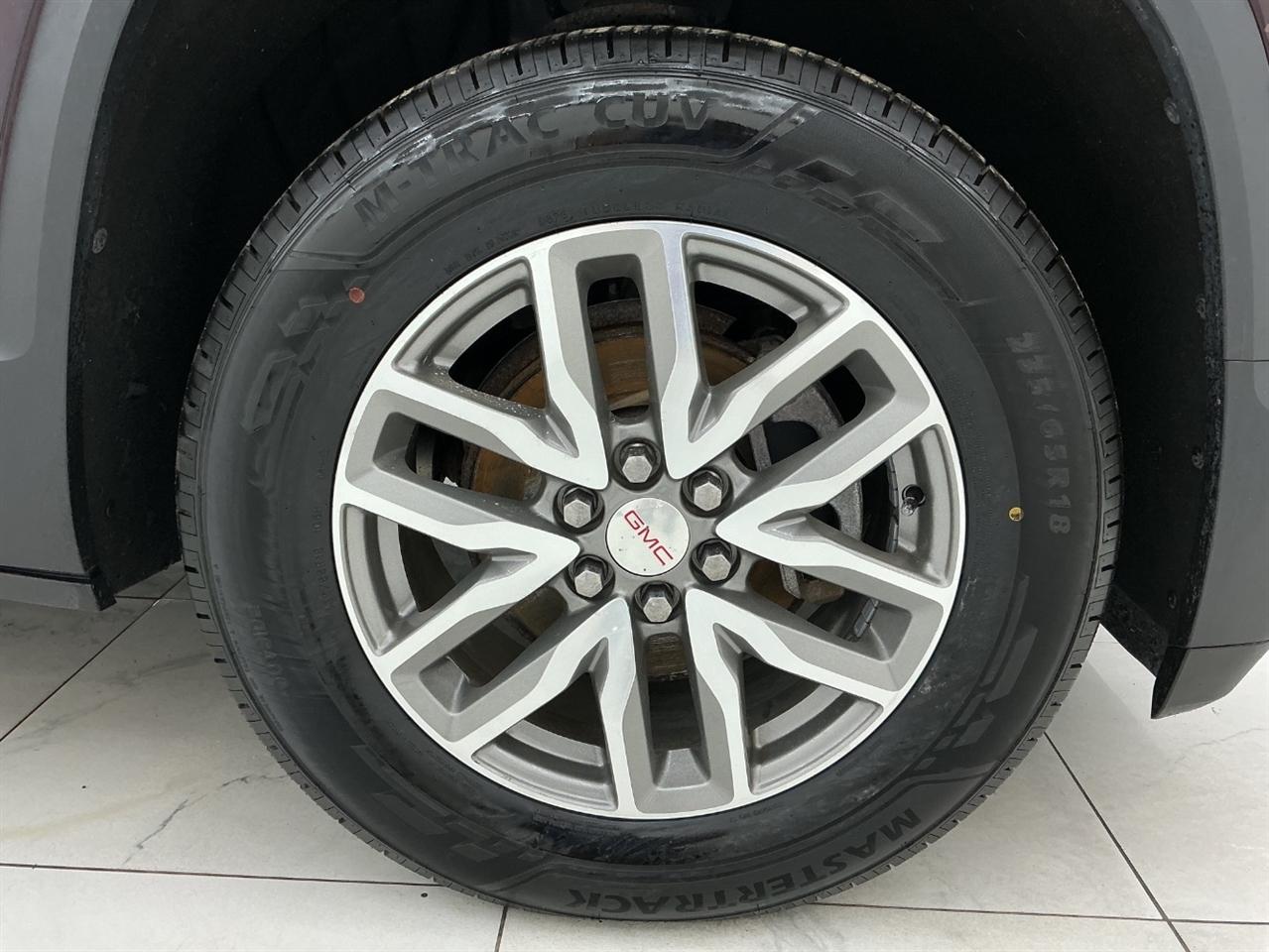 GMC Acadia AWD 4dr SLE w/SLE-2 2018