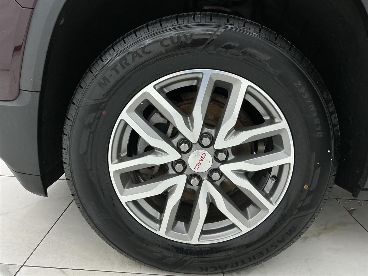 GMC Acadia AWD 4dr SLE w/SLE-2 2018