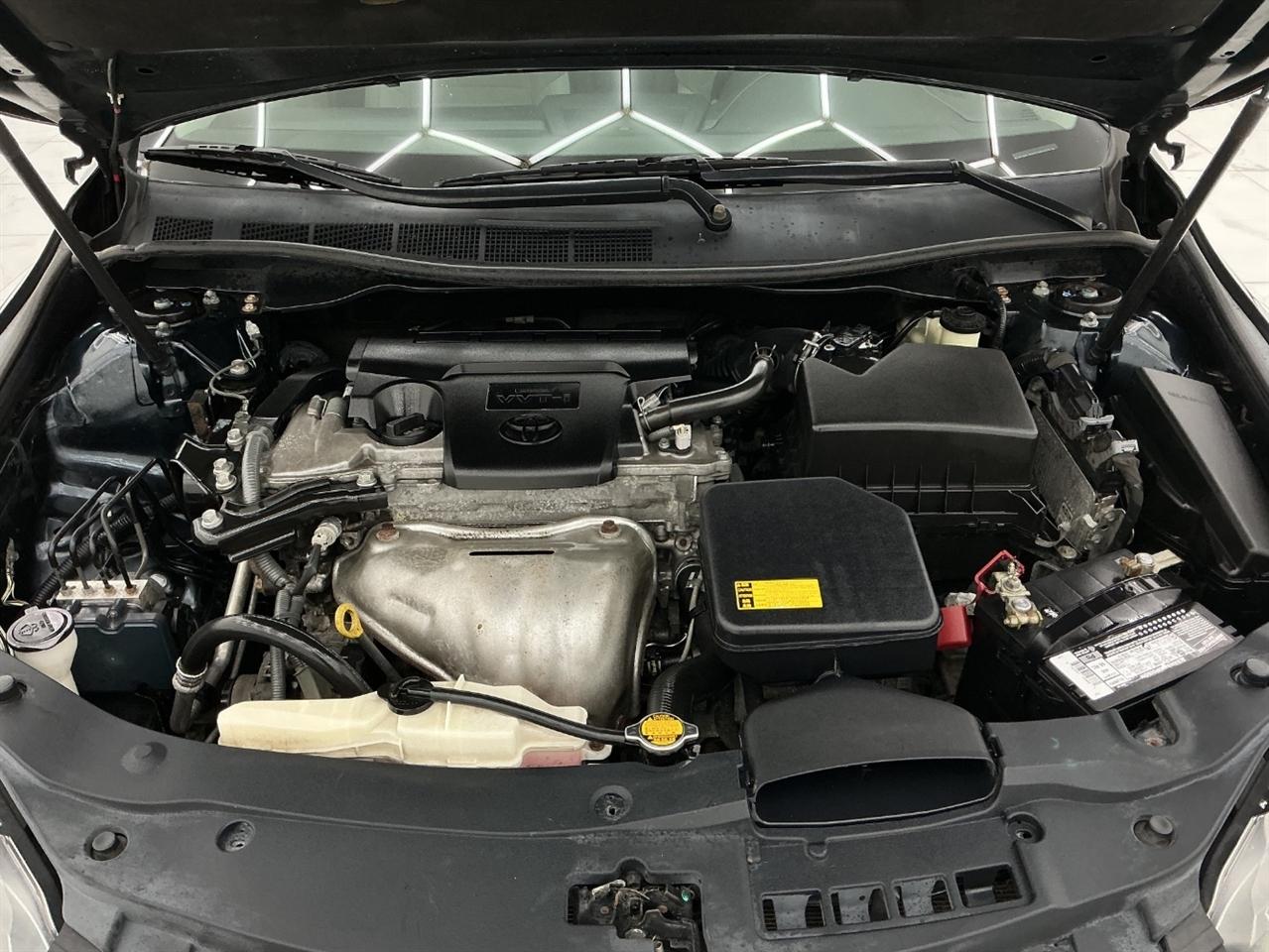 Toyota Camry 4dr Sdn I4 Auto XLE (Natl) 2015