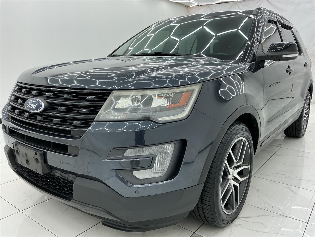 2017 Ford Explorer Sport 4WD photo