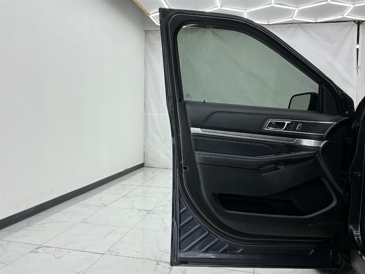 Ford Explorer Sport 4WD 2017