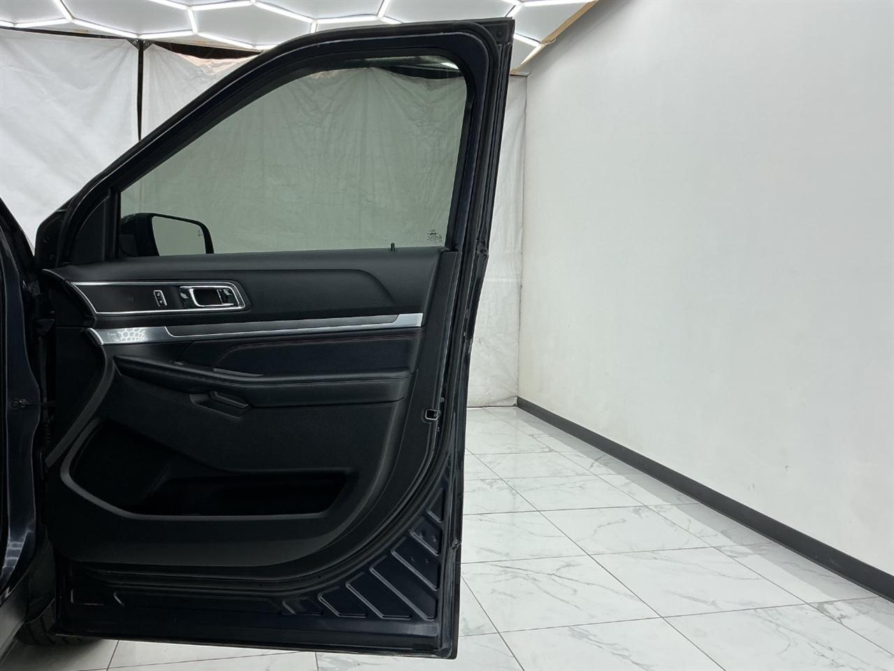 Ford Explorer Sport 4WD 2017