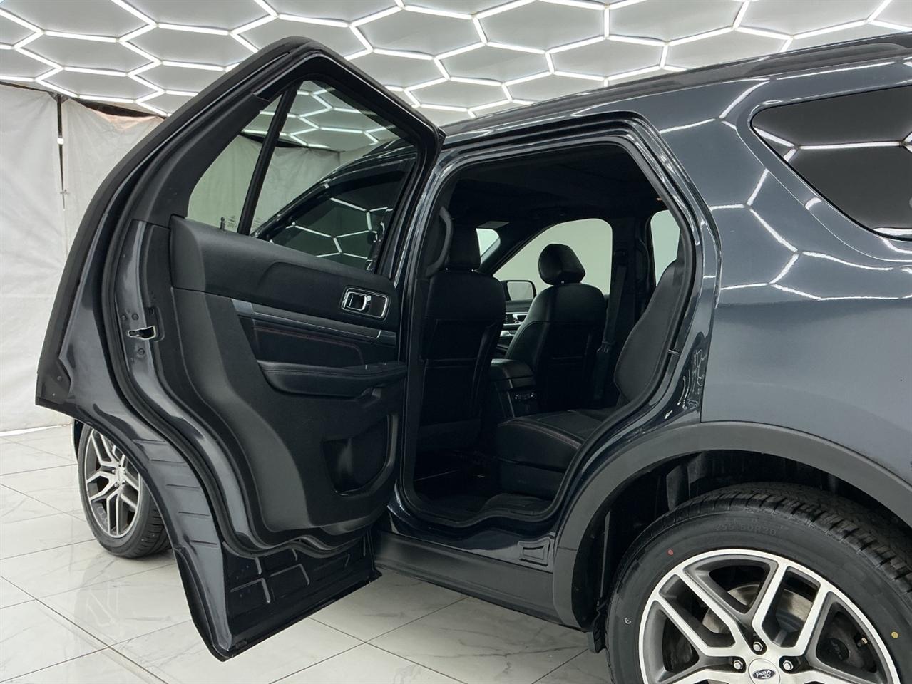 Ford Explorer Sport 4WD 2017
