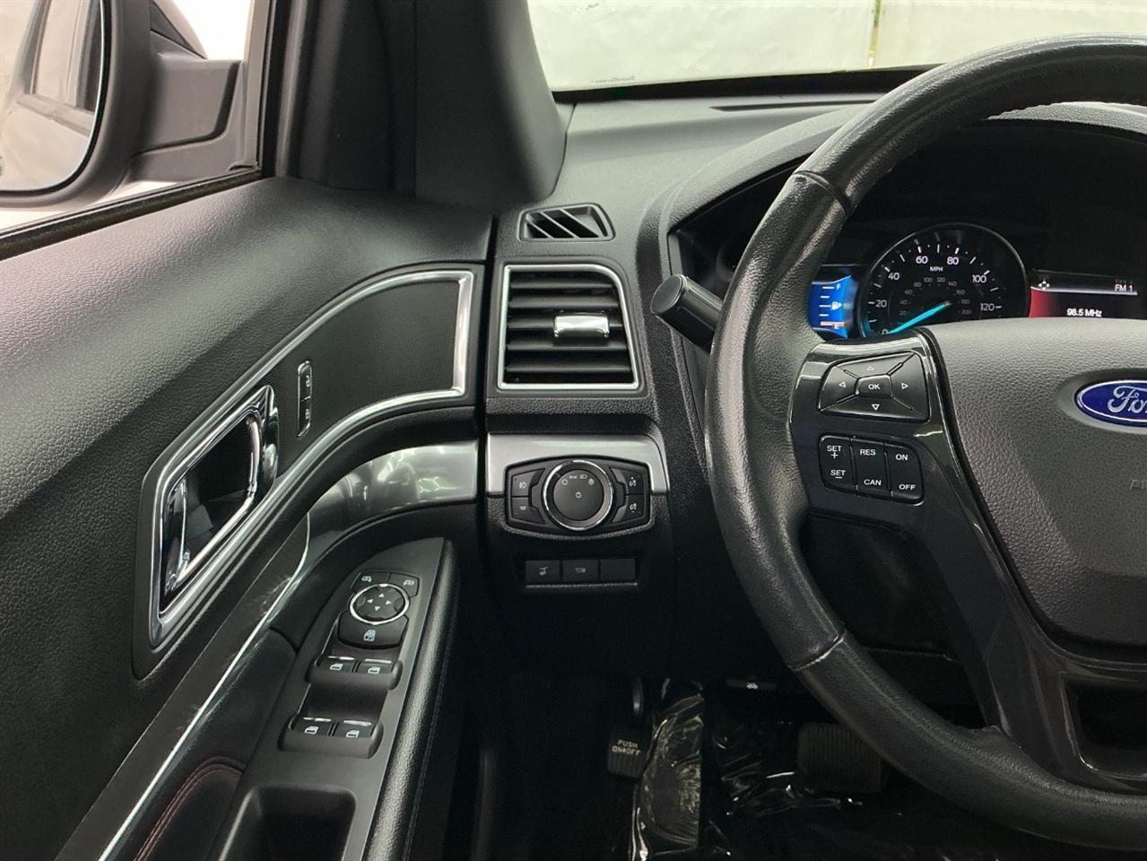 Ford Explorer Sport 4WD 2017