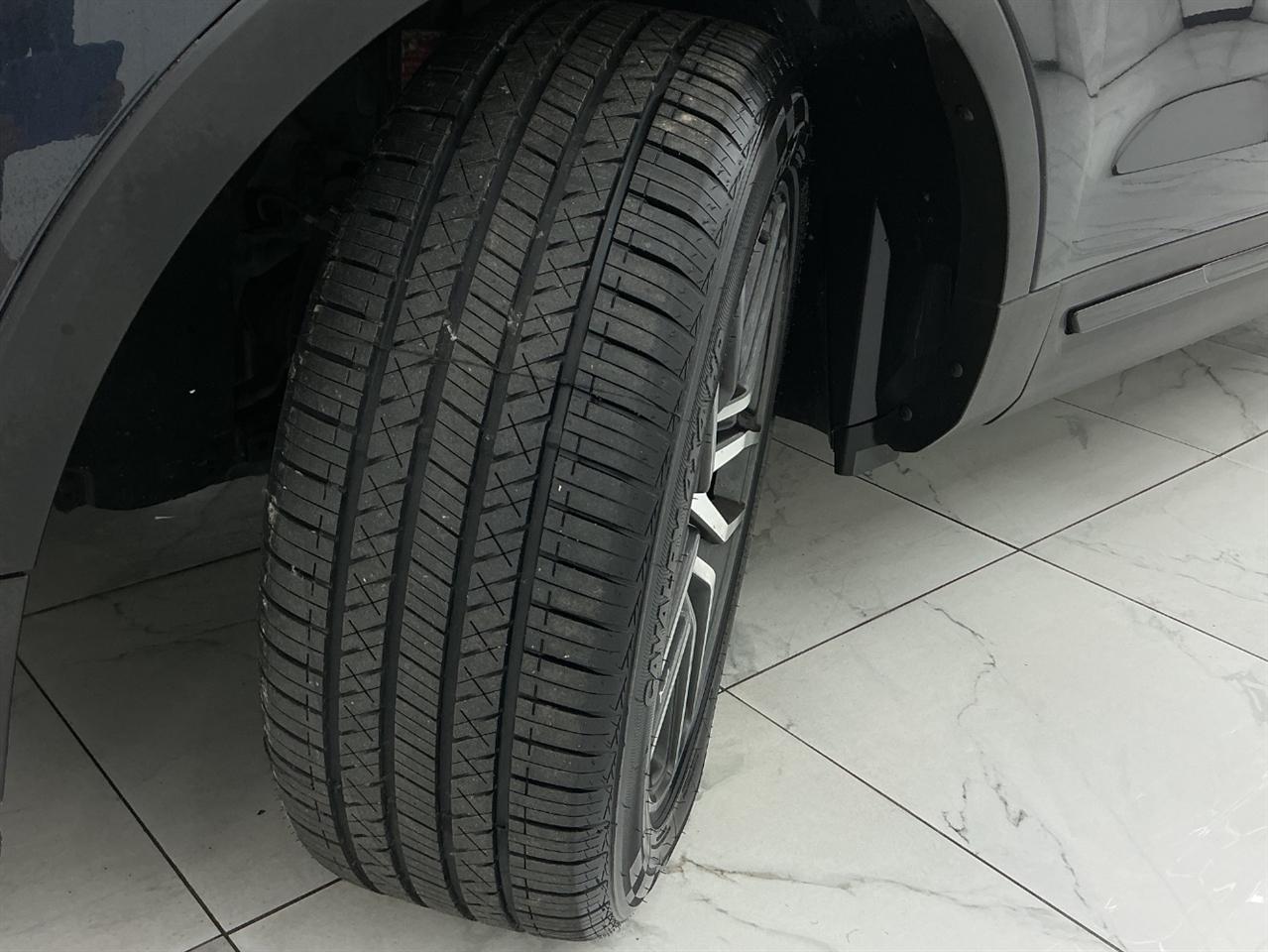 Ford Explorer Sport 4WD 2017