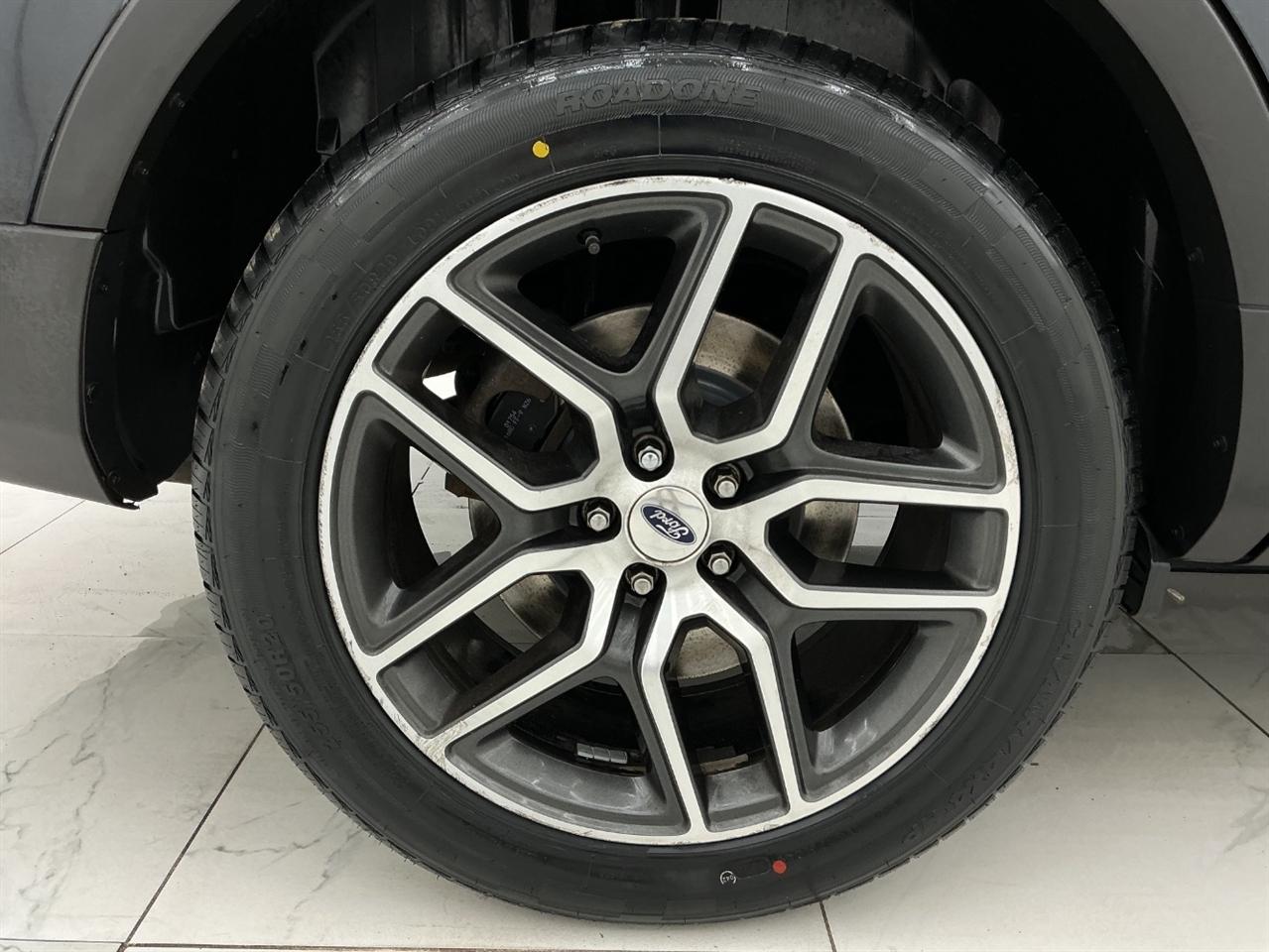Ford Explorer Sport 4WD 2017