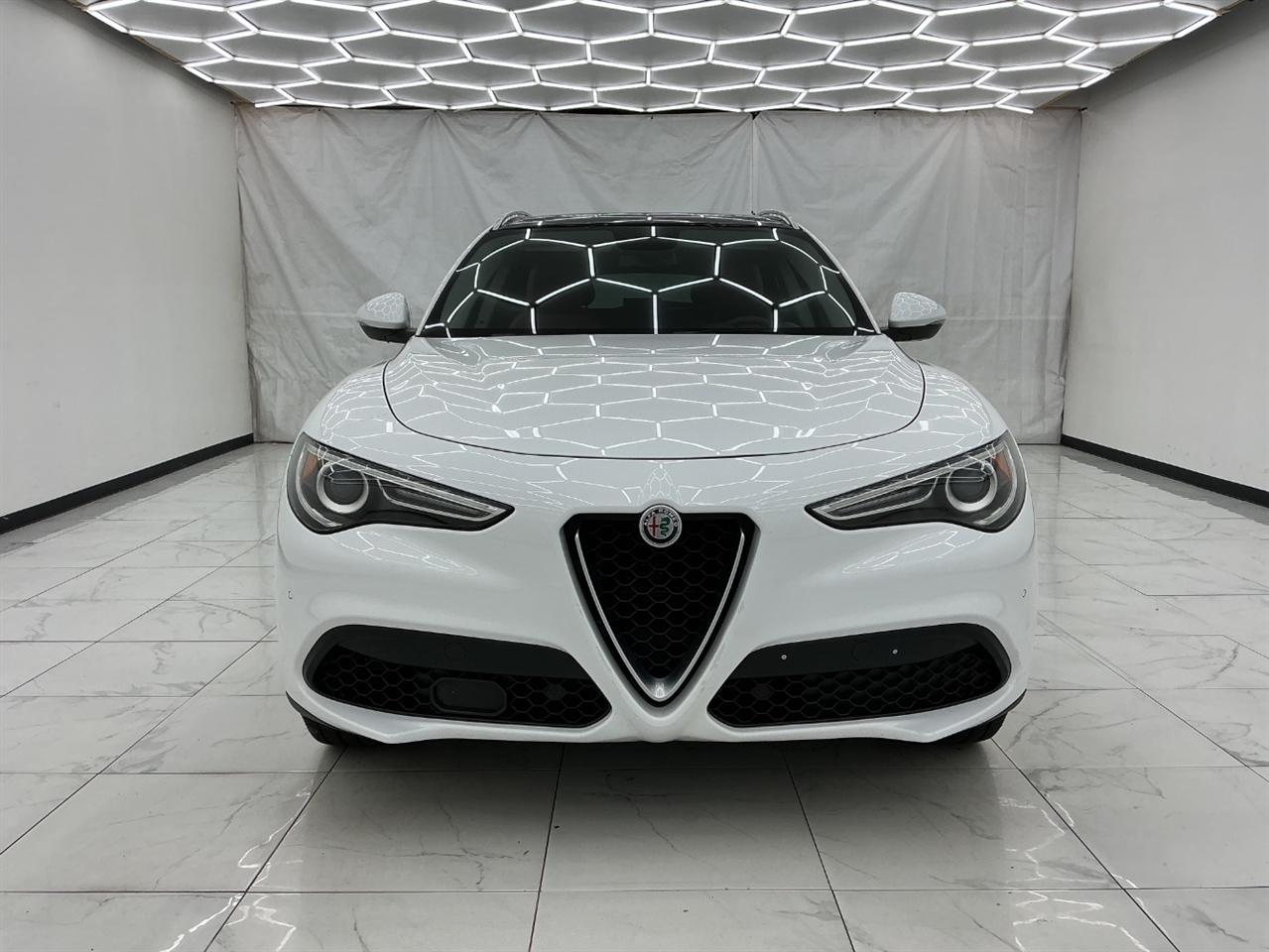 Alfa Romeo Stelvio AWD 2018