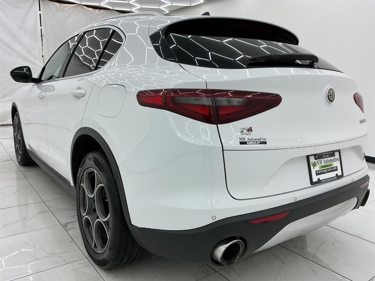 Alfa Romeo Stelvio AWD 2018