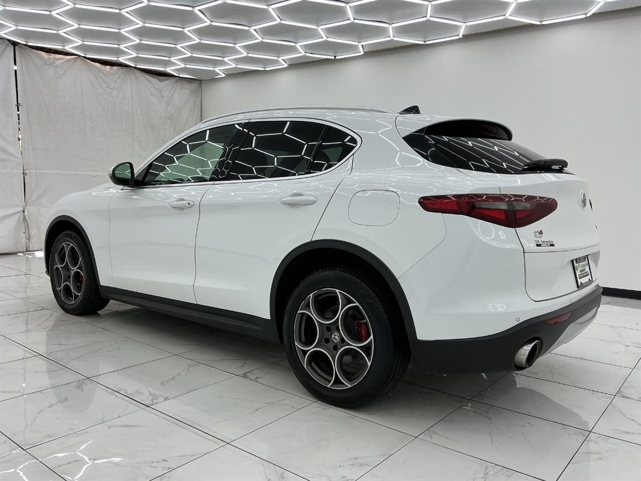Alfa Romeo Stelvio AWD 2018
