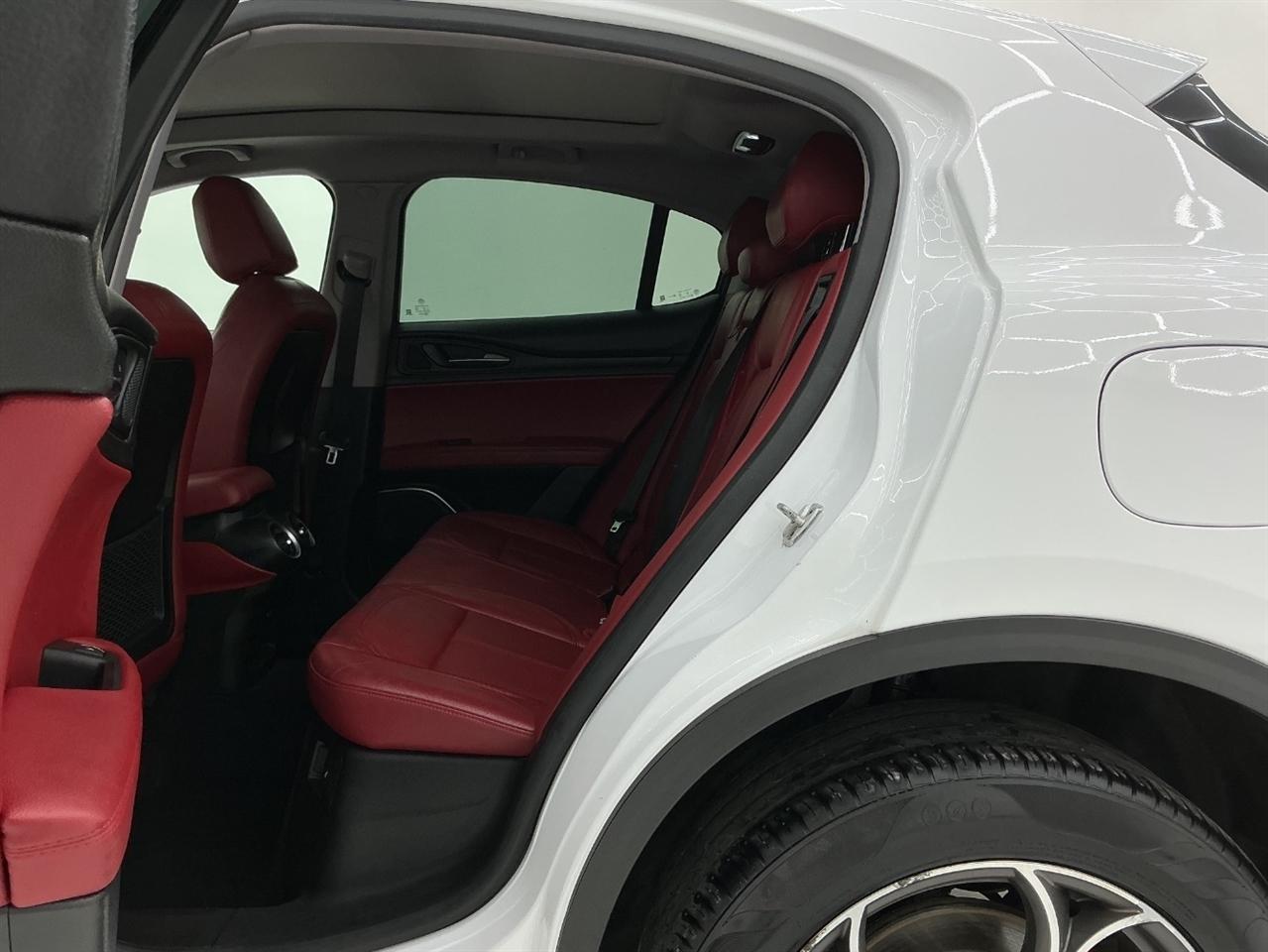 Alfa Romeo Stelvio AWD 2018