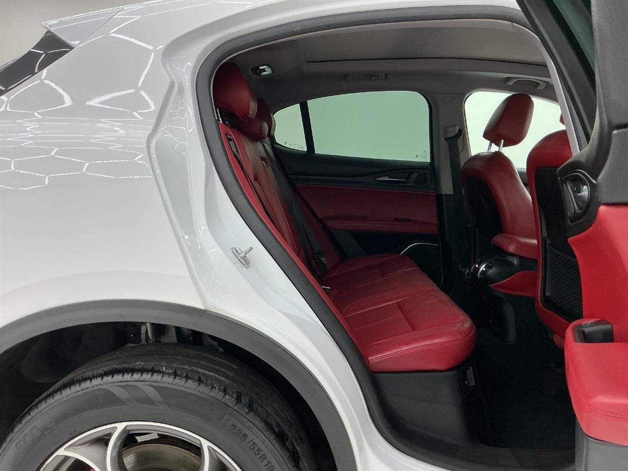 Alfa Romeo Stelvio AWD 2018