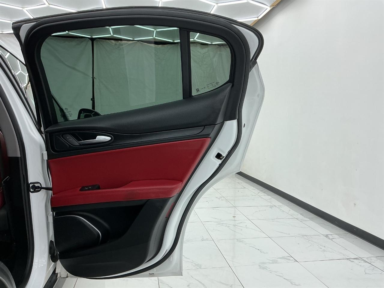 Alfa Romeo Stelvio AWD 2018