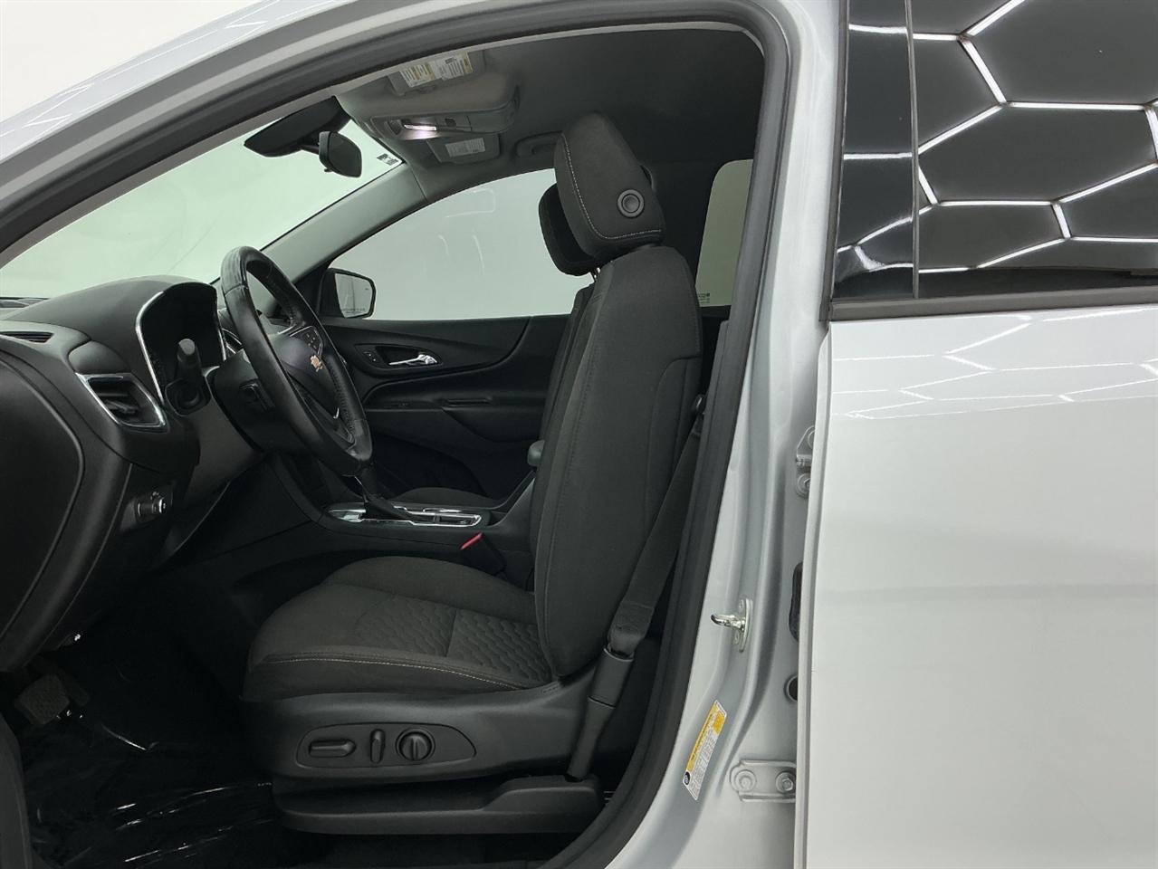 Chevrolet Equinox FWD 4dr LT w/2LT 2019
